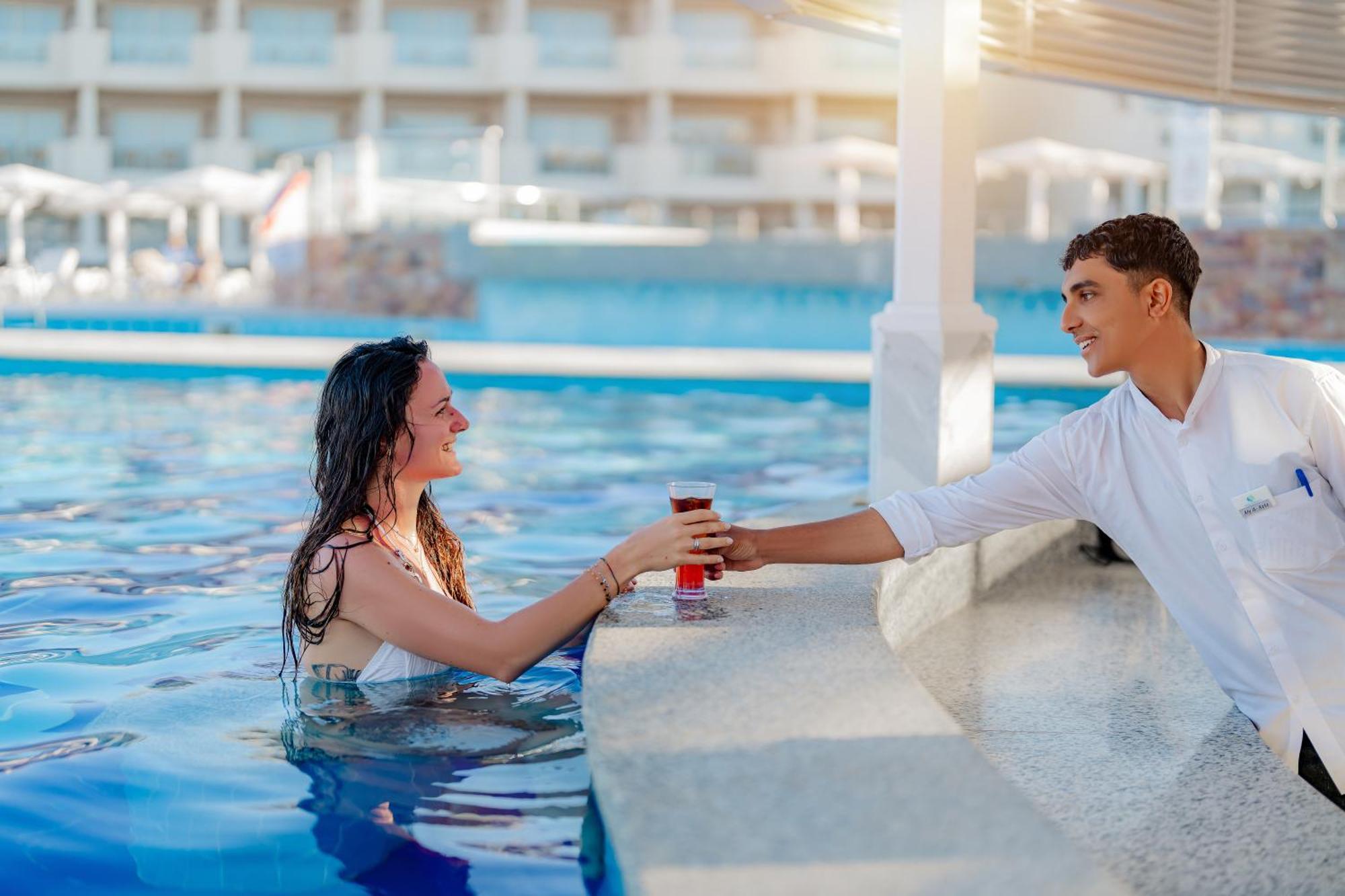 Sirena Beach Resort & Spa Marsa Alam Exterior photo